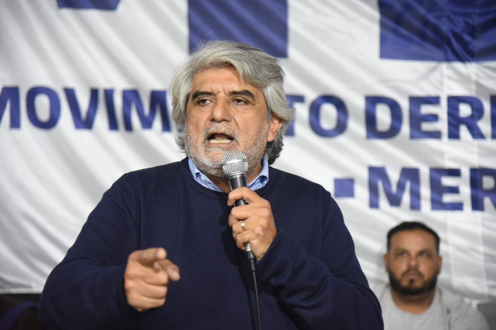 Imagen de “Sin trabajo no hay futuro, hay que votar en defensa propia”, aseguró Correa
