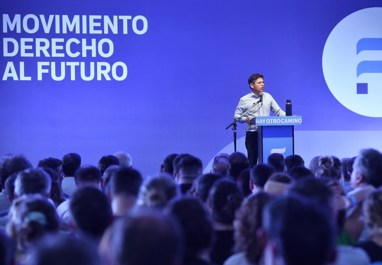 Imagen de Axel en el plenario del MDF: “Venimos a crear un futuro mejor para nuestro pueblo”