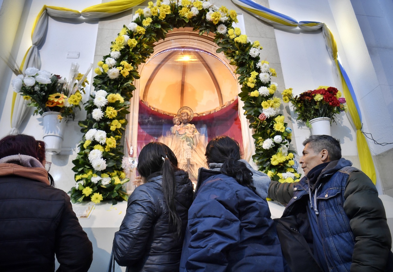 Imagen secundaria de Paz, trabajo y vivienda digna